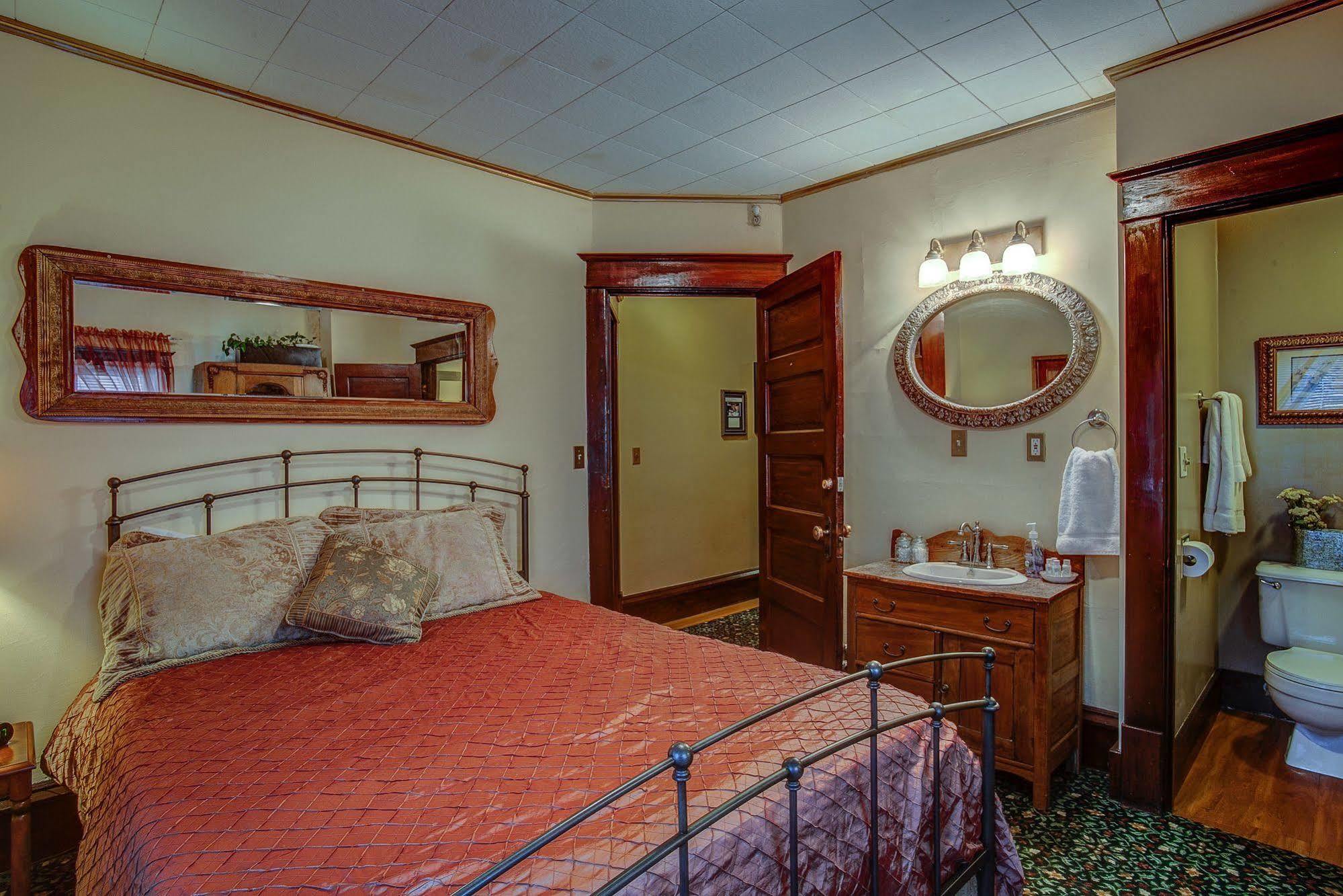 Greenbriar Inn Coeur d'Alene Exteriör bild
