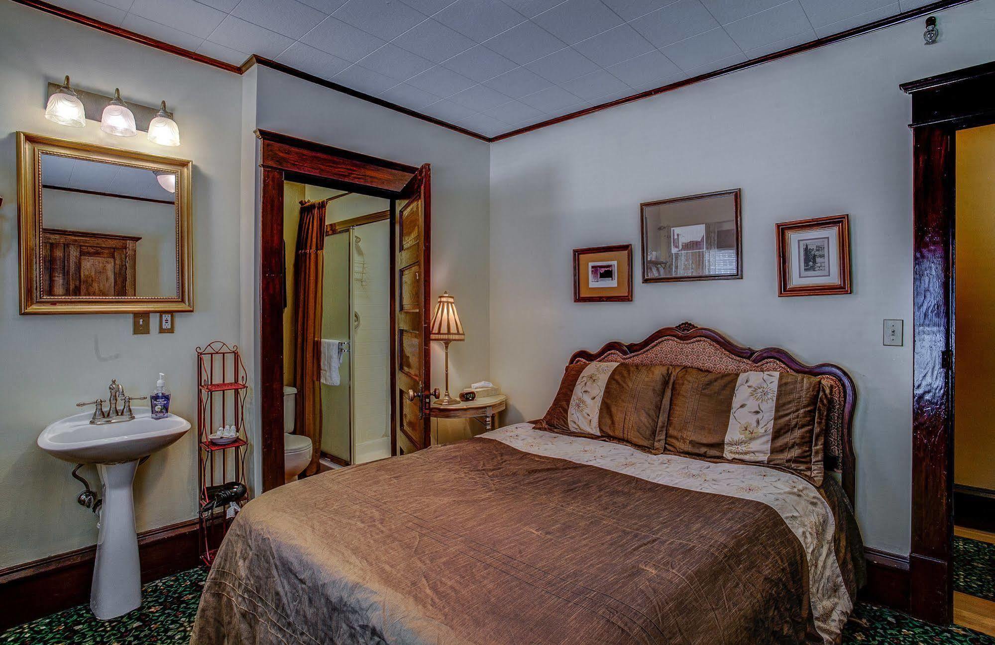 Greenbriar Inn Coeur d'Alene Exteriör bild